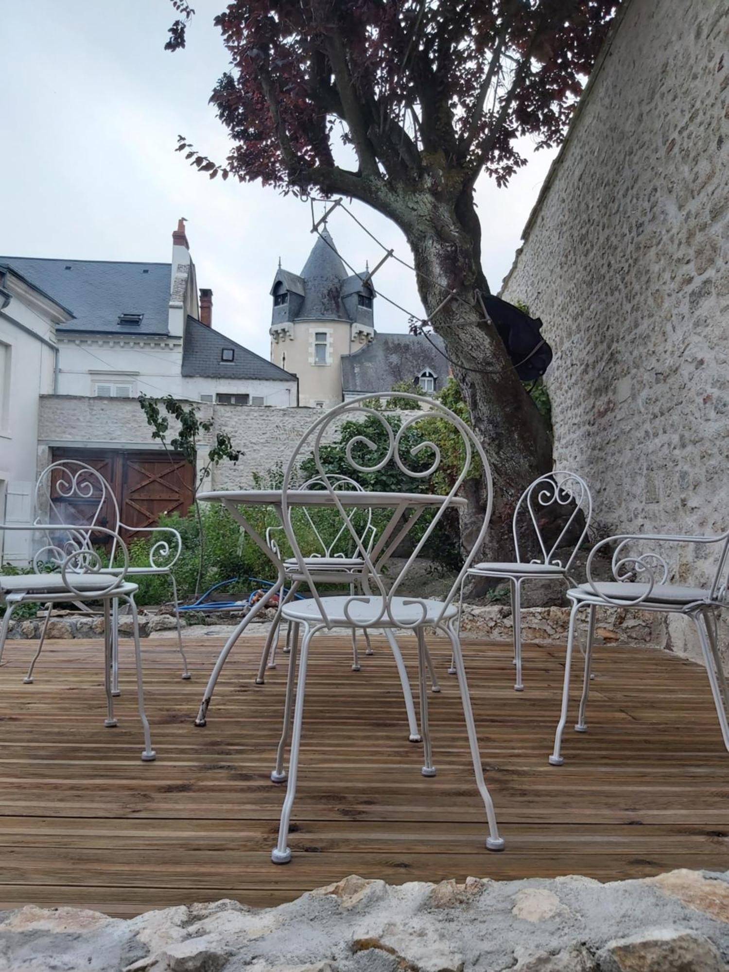 Domaine De Charme Au Coeur D'Orleans Classe 3 Etoiles - Bords De Loire - 21 Couchages Avec Parkings Prives מראה חיצוני תמונה