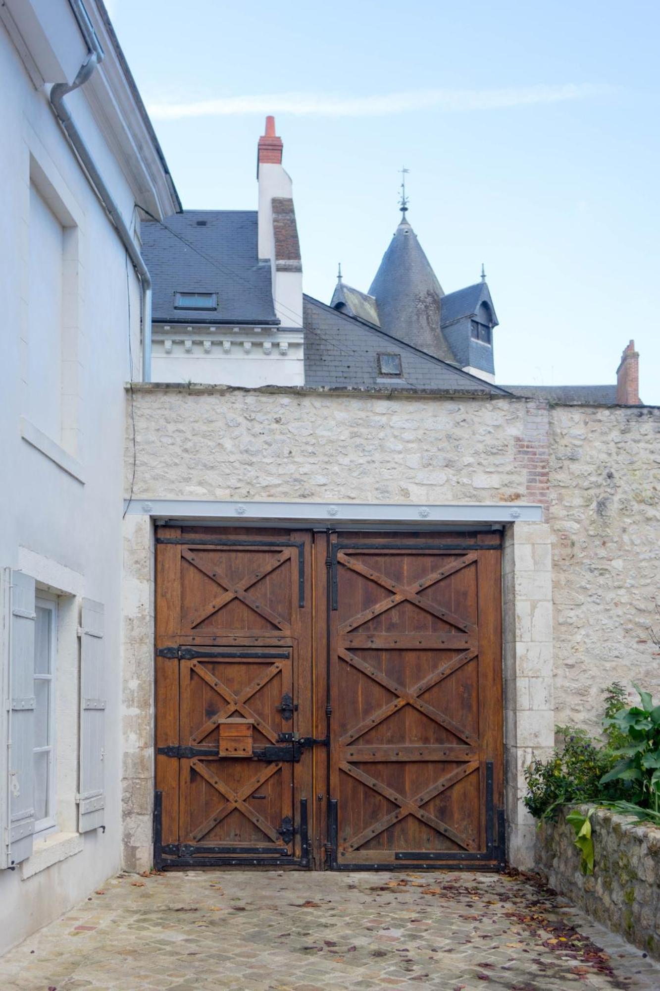 Domaine De Charme Au Coeur D'Orleans Classe 3 Etoiles - Bords De Loire - 21 Couchages Avec Parkings Prives מראה חיצוני תמונה