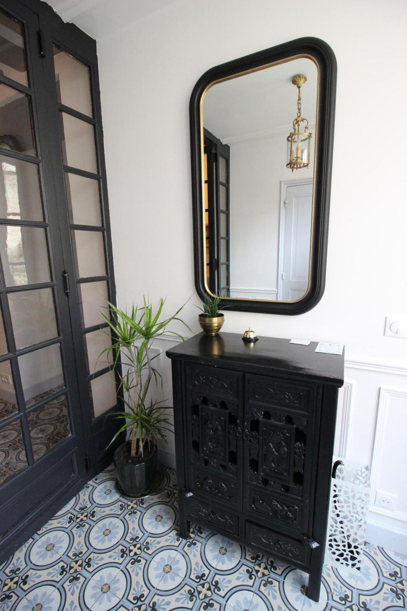 Domaine De Charme Au Coeur D'Orleans Classe 3 Etoiles - Bords De Loire - 21 Couchages Avec Parkings Prives מראה חיצוני תמונה